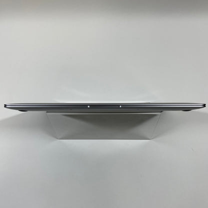 2020 Apple MacBook Air 13.3" M1 8 Core 3.2GHz 8GB RAM 256GB SSD A2337