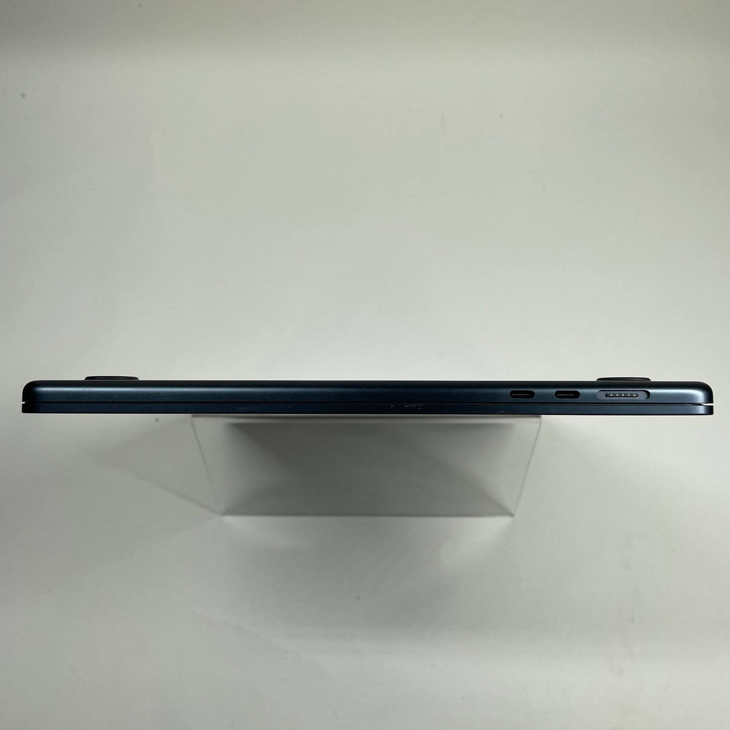 2024 Apple MacBook Air 15.3" M3 8C GPU 4.0GHz 8GB RAM 256GB SSD MRYU3LL/A