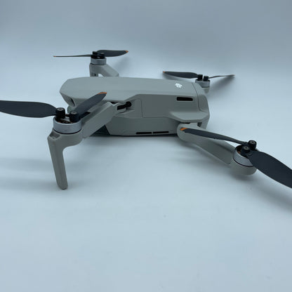 DJI Mini 2 SE Camera Drone MT2SD with RC231 Remote