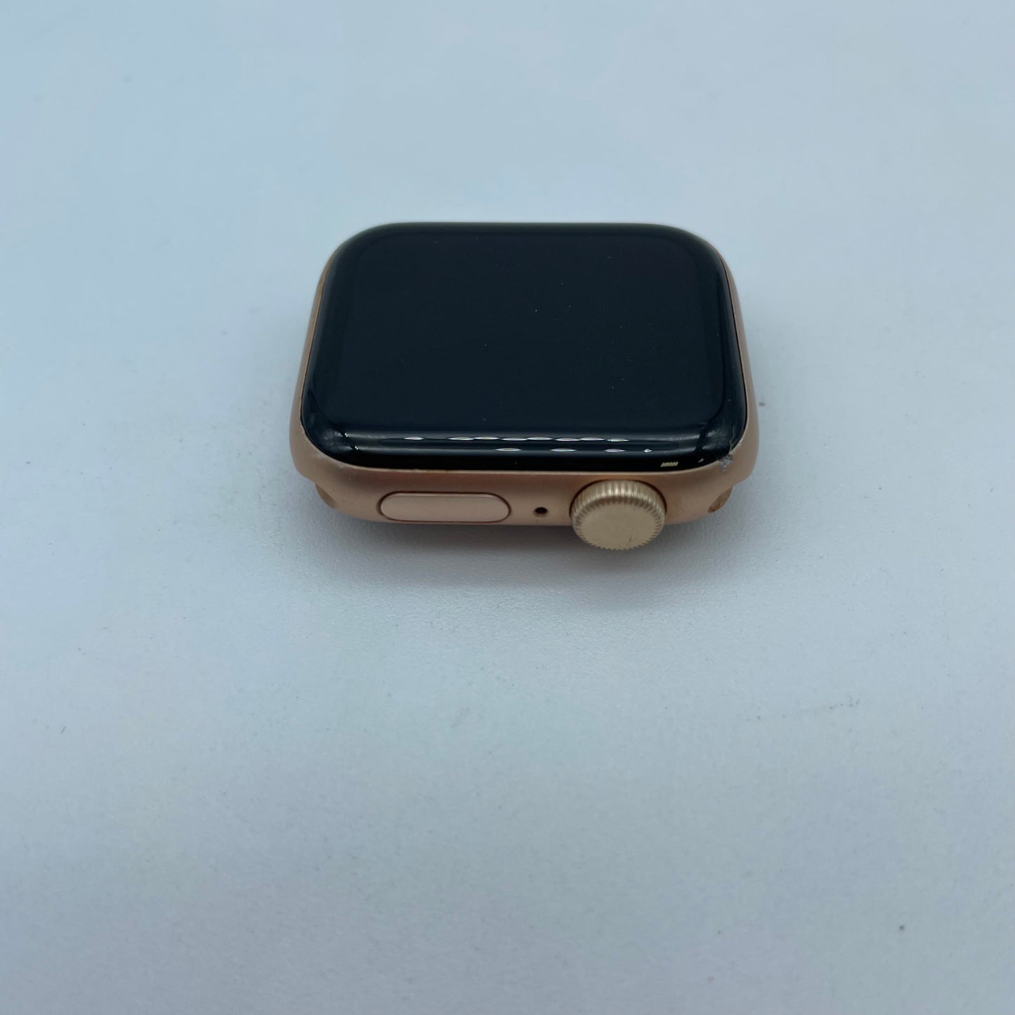 GPS Only Apple Watch SE 1st Gen 40MM Aluminum MKQ03LL/A Face Only