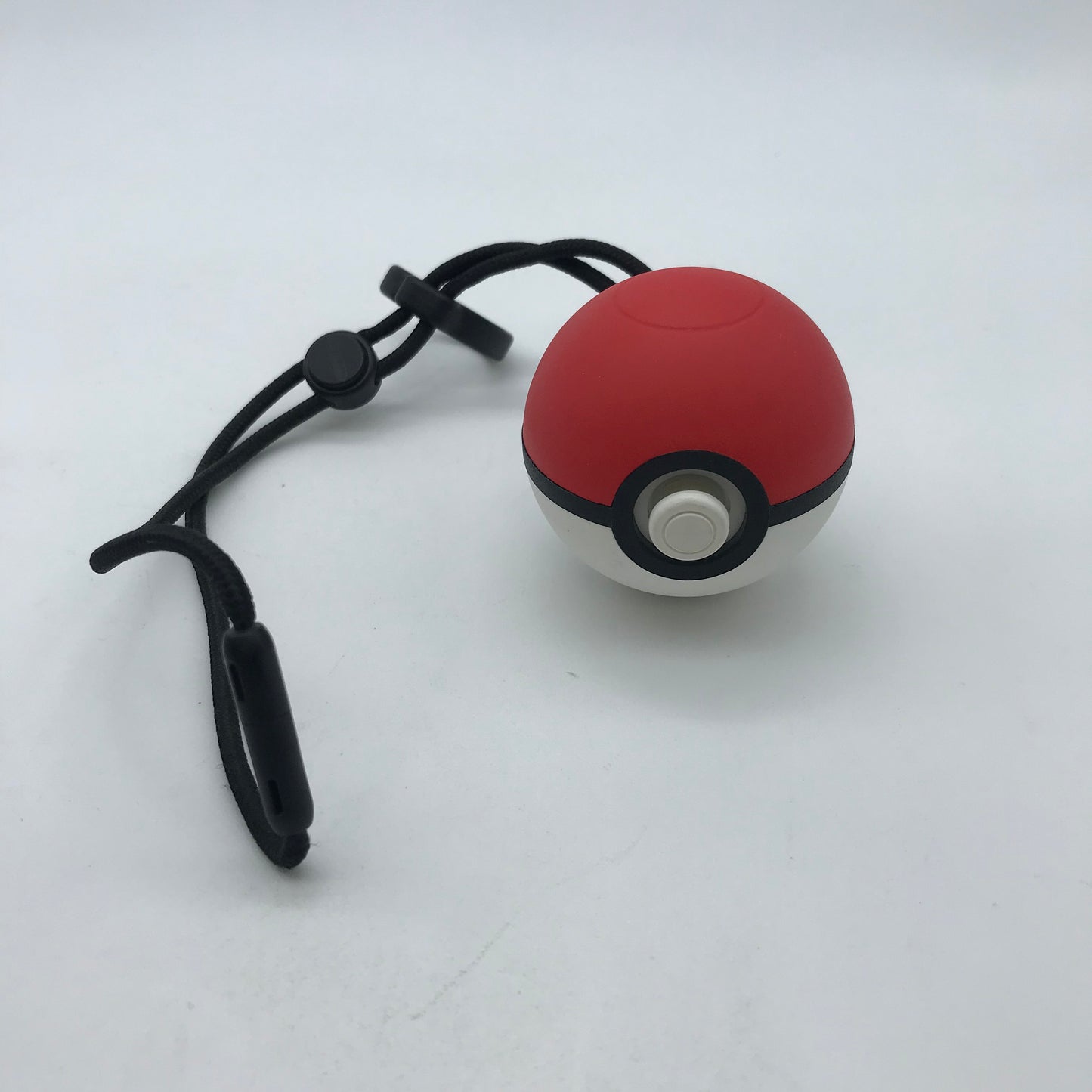 Pokemon Let's Go Eevee (Nintendo Switch, 2018) & Poke Ball Plus Controller